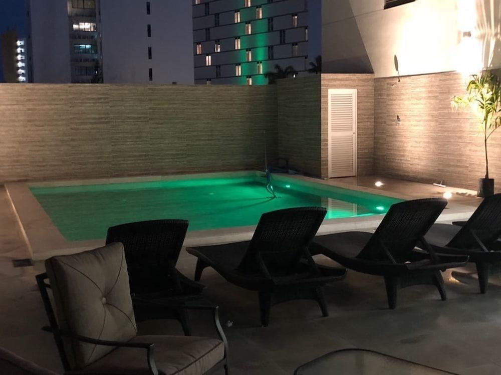 Hotel Ave Inn 마사틀란 외부 사진
