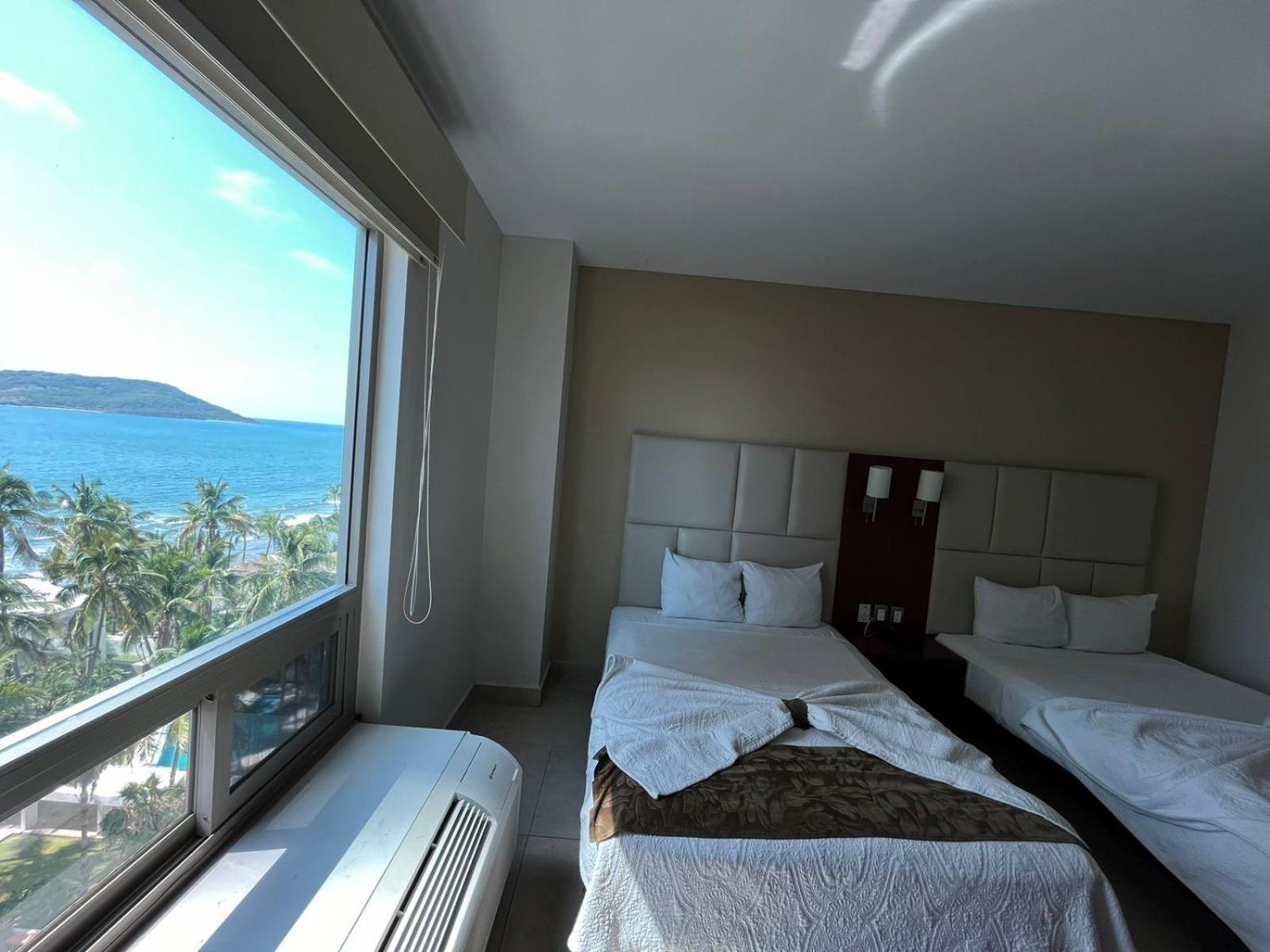 Hotel Ave Inn 마사틀란 외부 사진