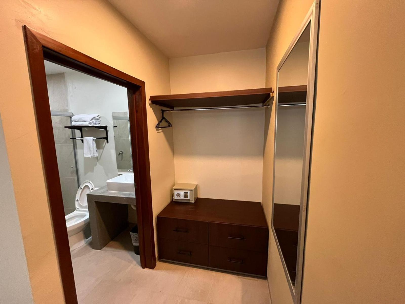 Hotel Ave Inn 마사틀란 외부 사진