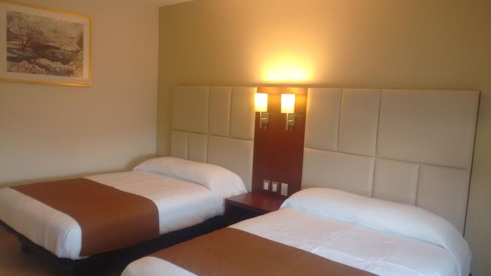 Hotel Ave Inn 마사틀란 외부 사진